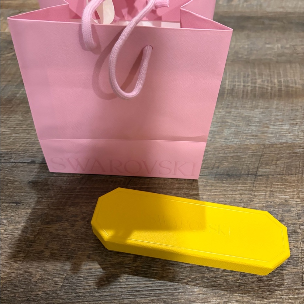 Swarovski sparkle pen